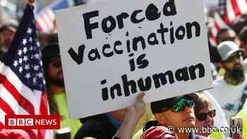 Covid: Who is not vaccinated in the US and what's the risk?