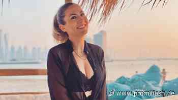 Management: Schwangere Fiona Erdmann ist voller Vorfreude - Promiflash.de