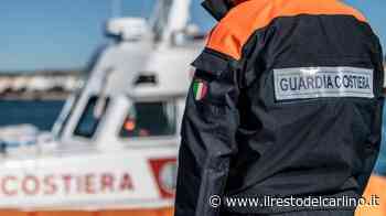 Barca da Caorle affonda nel Golfo di Trieste: riprese ricerche del 52enne disperso - il Resto del Carlino - il Resto del Carlino
