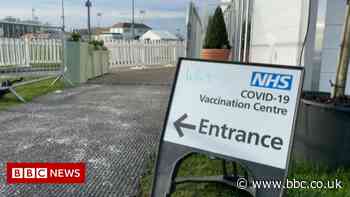 Covid-19: Christmas side effect theory over booster no-shows