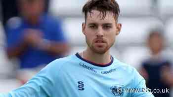 Essex: Josh Rymell, Feroze Khushi and Ben Allison agree new deals with club