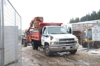 School district sends off salvaged Courtenay school lumber – Comox Valley Record - Comox Valley Record