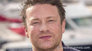 The Sweet Ingredient Jamie Oliver Adds To His Holiday Gravy - Mashed