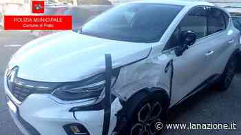 Prato, causa un incidente e fugge via: pirata della strada rintracciato dalla municipale - LA NAZIONE