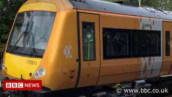 Leamington Spa train derailment causes delays to services