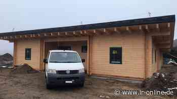 Altes Gräberfeld in Guben: Junge Gubener Familie ist nach Hausbau-Horror auf der Zielgeraden - Lausitzer Rundschau