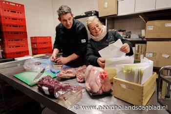 Kerstdrukte bij slagerij Kroon: 'Blij als we 1 januari halen zonder dat er iemand op de eerste hulp terechtkomt' - Noordhollands Dagblad