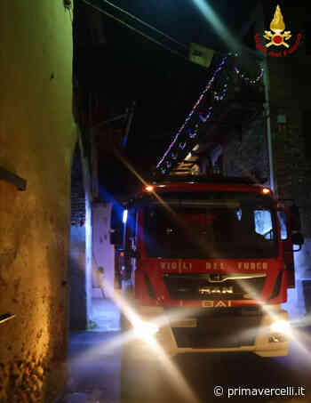 Arborio: tetto in fiamme - Prima Vercelli