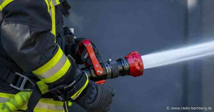 Geldautomaten-Sprengung setzt Bankfiliale in Brand