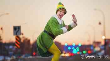 Fort McMurray's version of Buddy the Elf runs for charity and Christmas cheer