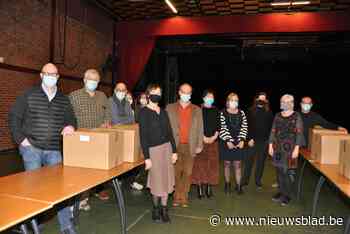 Minderbedeelden krijgen luxe-kerstpakketten (Tielt-Winge) - Het Nieuwsblad