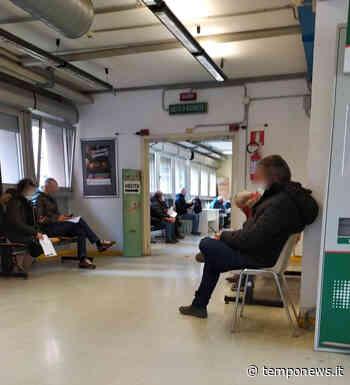 Vaccinazioni sotto l’albero: hub di Modena aperto il 25 dicembre, quello di Carpi il 31 - COOPERATIVA RADIO BRUNO srl