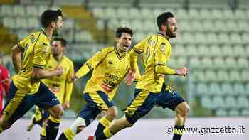 Serie C, Reggiana e Modena continuano a correre. Sorridono anche Bari e Monopoli - La Gazzetta dello Sport