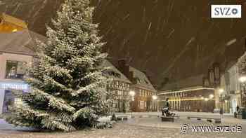 Winter in der Region Parchim: Schuhmarkt erstrahlt kurz vor dem Heiligen Abend ganz in Weiß | svz.de - svz – Schweriner Volkszeitung