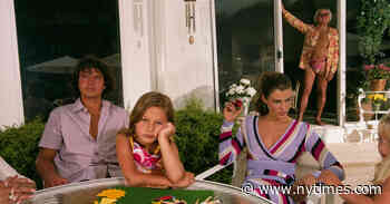 Gillian Laub’s Divided House Is Still Standing. What About Yours?