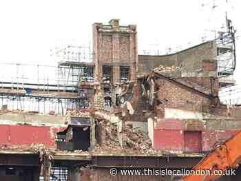 Fear that Safari Cinema façade in Harrow could collapse