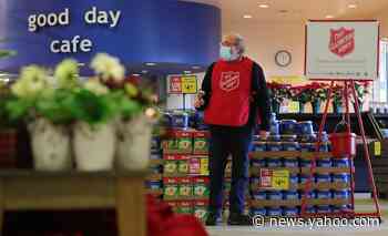 Two hours in the Salvation Army: Adventures in bell-ringing at Acme in Cuyahoga Falls - Yahoo News
