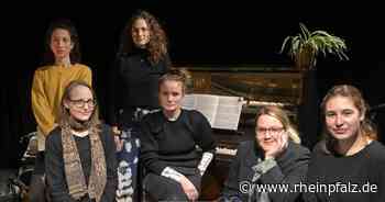 Das Kollektiv Junge Literatur stellt sich mit einer Lesung vor - Mannheim - Rheinpfalz.de