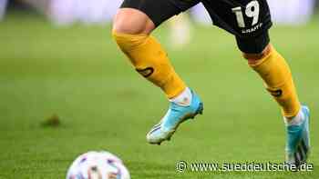 Waldhof Mannheim klettert auf Aufstiegsrang - Süddeutsche Zeitung - SZ.de