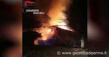 Fienile a fuoco nel Reggiano, distrutte 300 rotoballe - Gazzetta di Parma