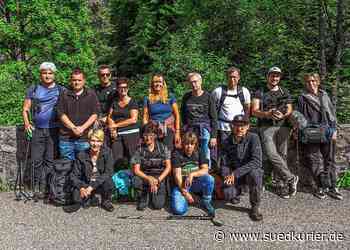 Die Suche geht weiter: Erinnerungen an die vermisste Wanderin mit bemalten ... | SÜDKURIER Online - SÜDKURIER Online