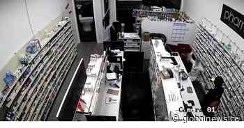 Calgary teens facing dozens of charges in multiple violent robberies - Globalnews.ca