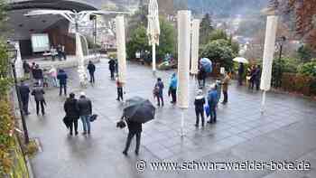 Familiengottesdienst im Park - Evangelische Kirchengemeinde Schramberg feiert Heiligabend im Freien - Schwarzwälder Bote