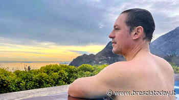 Stefano Accorsi avvistato sul lago di Garda: è in vacanza al Lefay Resort - BresciaToday