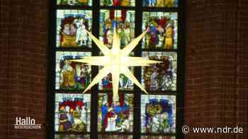 Heiligabend in der Kirche? Oder lieber nur digital? - NDR.de