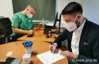 Landrat Siegfried Walch ist geboostert - Traunstein - Passauer Neue Presse