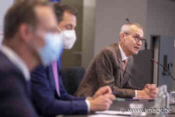 Actievoerders protesteren aan Egmontpaleis in Brussel waar Overlegcomité vergadert - Knack.be