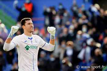 Nice et Rennes à la lutte pour un gardien à 9 M€ - Sport.fr - Sport.fr