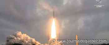 EN IMAGES | Décollage réussi pour le télescope spatial James Webb