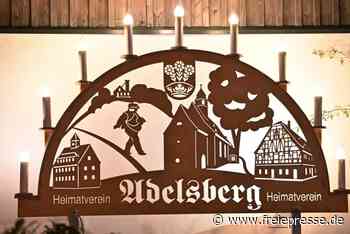 Schwibbogen grüßt aus Adelsberg - Freie Presse