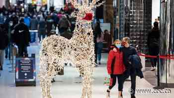 Ottawa sets new record with 698 new COVID-19 cases - CBC.ca