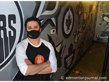 Downtown Edmonton restaurants hope to capitalize on World Junior hockey excitement