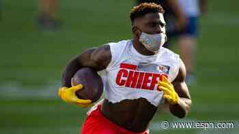 Chiefs WR Hill activated in time to meet Steelers