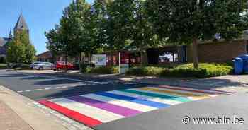 Merksem kiest als eerste district van Antwerpen voor een regenboogzebrapad op een gewestweg - Het Laatste Nieuws