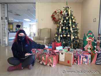 Security company 'adopts a senior' for Christmas - Leduc Representative