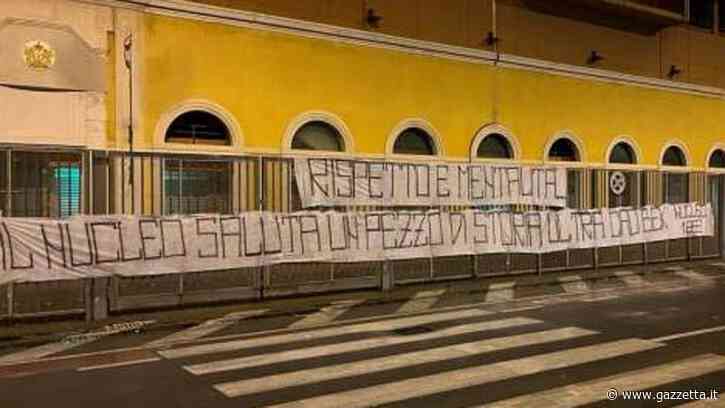 Muore il leader della curva della Samp, l’omaggio dei tifosi del Genoa - La Gazzetta dello Sport