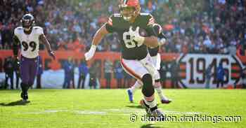 Austin Hooper, David Njoku fantasy football start/sit advice: What to do with Browns TEs in Week 16 - DraftKings Nation