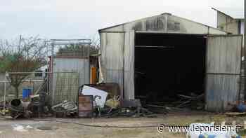 Chambourcy : l’entrepôt détruit par les flammes - leparisien.fr