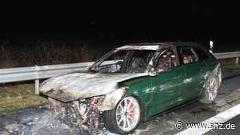 Überhöhte Geschwindigkeit: Trümmerfeld auf der A1: Audi brennt nach Unfall bei Reinfeld aus | shz.de - shz.de