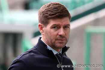 Steven Gerrard zal dit jaar niet meer op de bank zitten bij Aston Villa