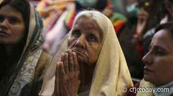 Surging COVID cases, 'jingle jabs' make for somber Christmas - CFJC Today Kamloops