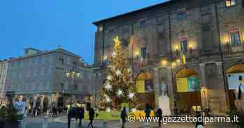 Parma il giorno di Natale: una passeggiata in centro e (qualche) bar aperti - Video - Gazzetta di Parma