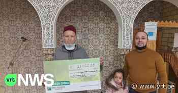 Youssef zamelde met heel Ronse geld in voor de slachtoffers van de watersnood in Wallonië - VRT NWS