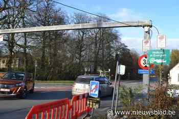 Fysieke hoogtebeperking zal binnenkort vrachtverkeer weghouden van Doornzele Dries