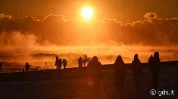 L'alba sulla spiaggia di Gangmun, in Corea del Sud - Giornale di Sicilia
