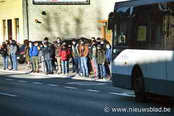 Drukte op openbaar vervoer: De Lijn onderzoekt of raampjes geblokkeerd kunnen worden